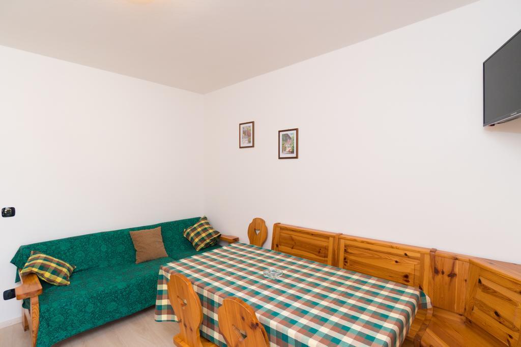 Casa Luisella Apartment Пиеве ди Ледро Екстериор снимка